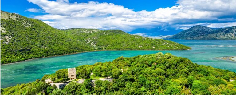 L&rsquo;Albanie du sud, entre terre et mer