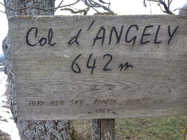 Tour du Crêt d’Angely